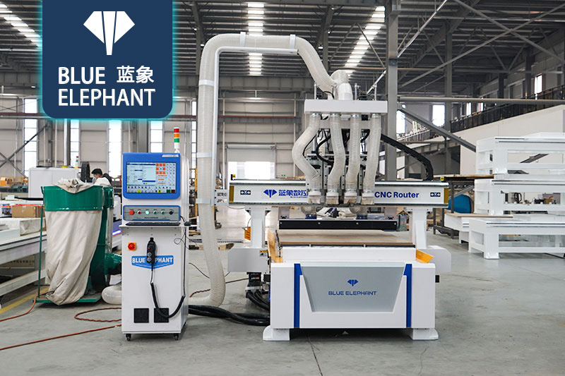 數(shù)控開料機(jī)